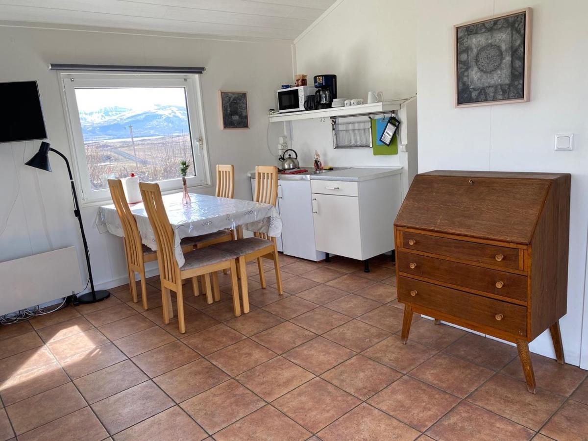 Laekjarkot Rooms And Cottages With Kitchen Borgarnes Exterior foto